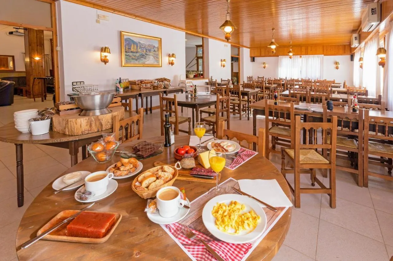 Apartaments Trainera Esterri d'Àneu Apartamento